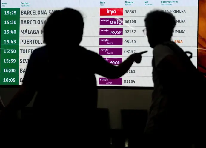 Renfe cierra 2025 logrando un récord histórico con más de 37 millones de viajes en AVE y larga