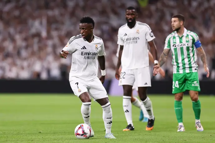 El Real Madrid se enfrenta a un desafío antes de la Supercopa, buscando afinar su rendimiento.