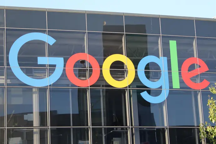 Alphabet supera a Apple en bolsa y se convierte en la segunda empresa más valiosa del mundo