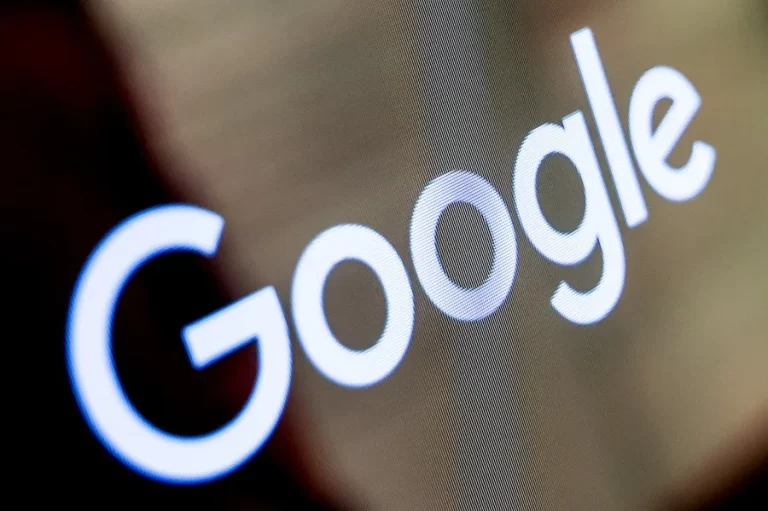 La IA de Google puede acceder a correos y fotos del usuario para crear respuestas; Elon Musk