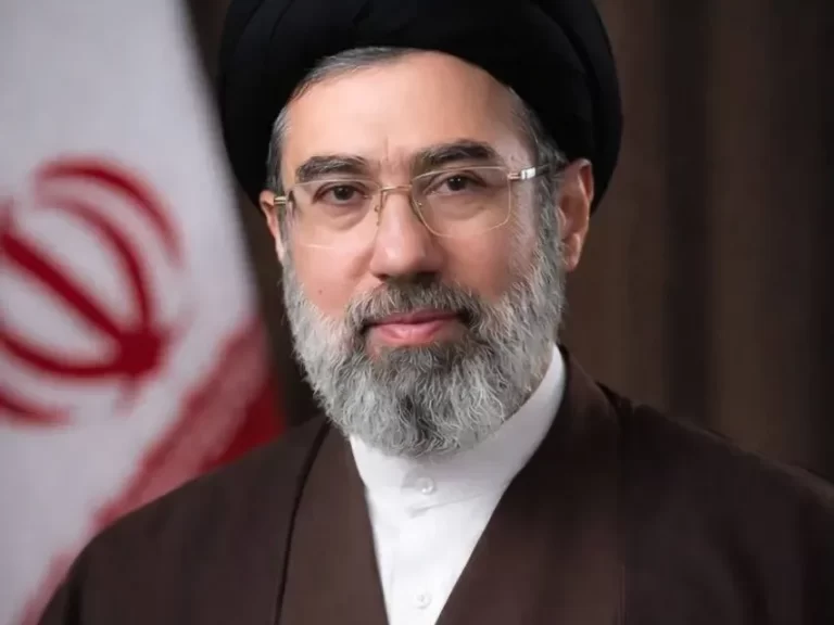 Mojtaba Jameneí es designado nuevo líder supremo de Irán tras el fallecimiento de su padre