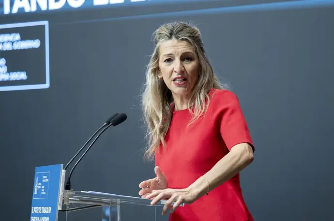El Gobierno impide despidos en empresas que reciban ayudas públicas por la guerra en Irán