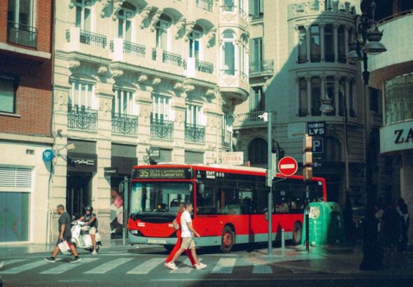 Madrid otorga hasta 12.000 euros por la retirada de autobuses contaminantes