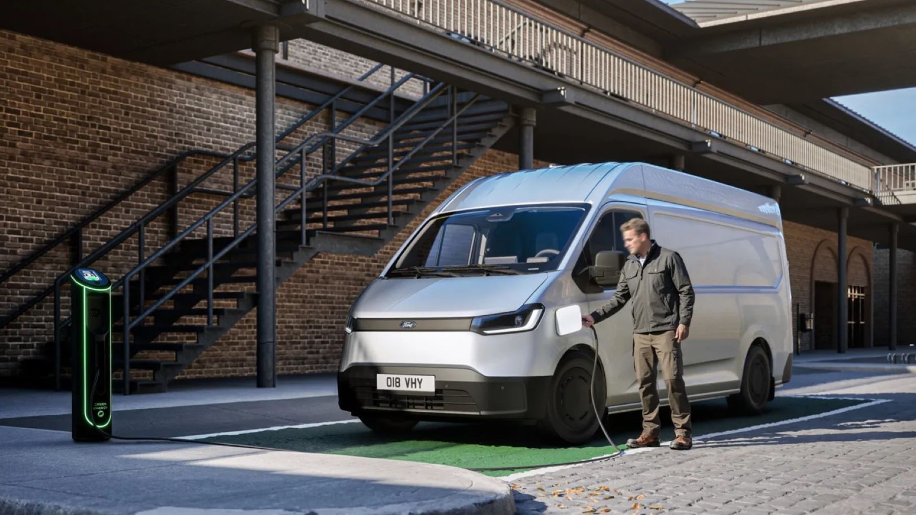 La Ford Transit City eléctrica inicia su camino en el reparto urbano desde 26.400 euros