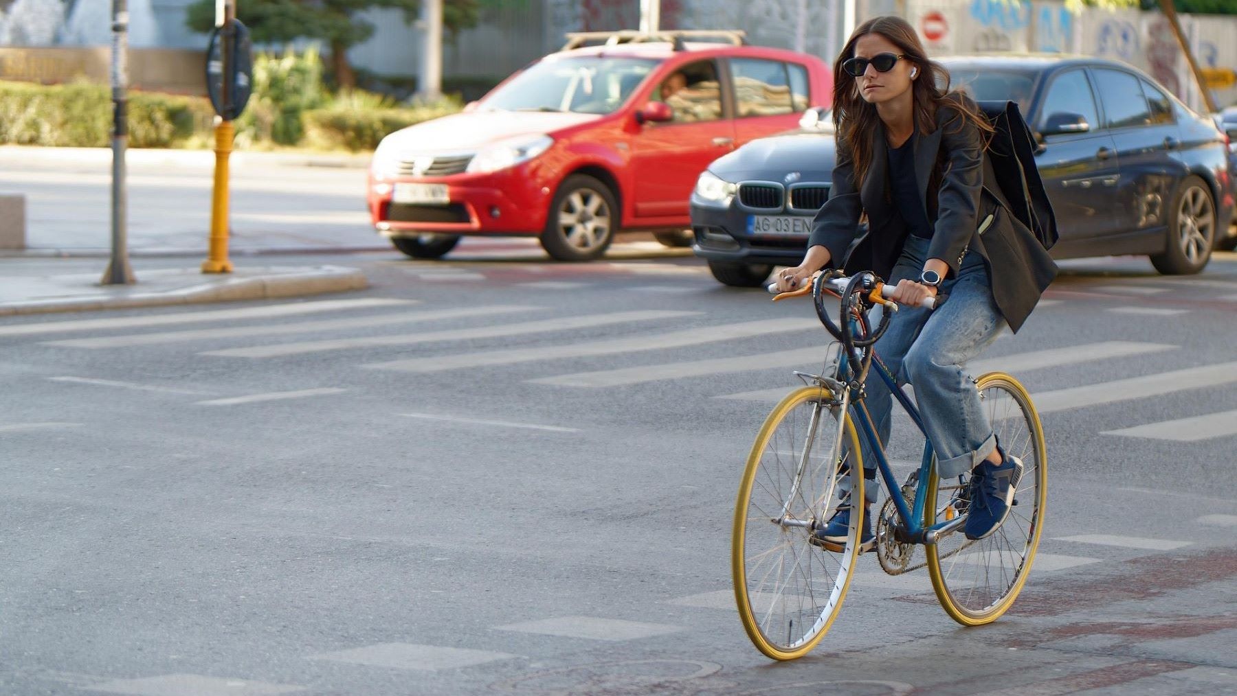 La contaminación del tráfico deteriora la calidad del aire en colegios de Murcia y afecta a los
