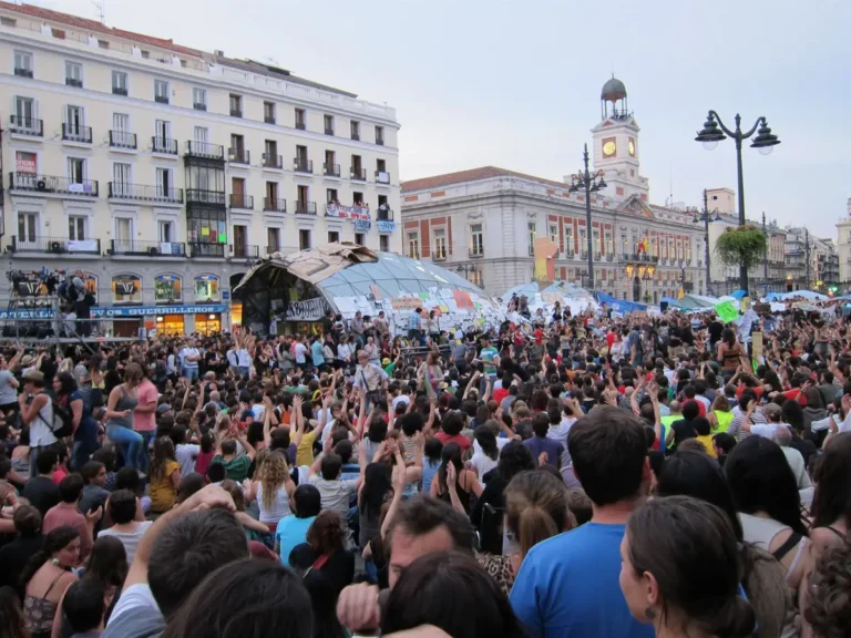 El 15M, origen de la nueva política, cumple 15 años de movilización y protesta ciudadana