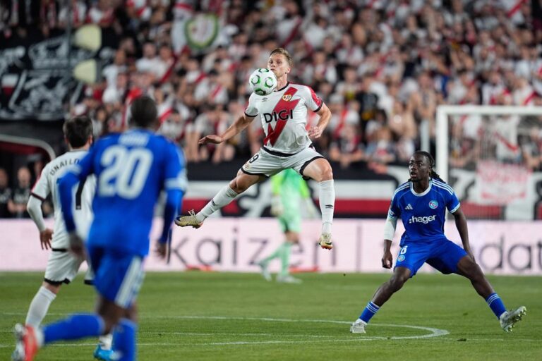 Rayo y Vallecas brillan en la Conference