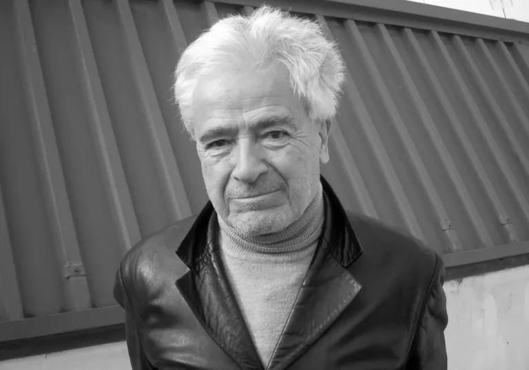 fallece cruz novillo, creador de emblemáticos logos como el puño y la rosa del psoe