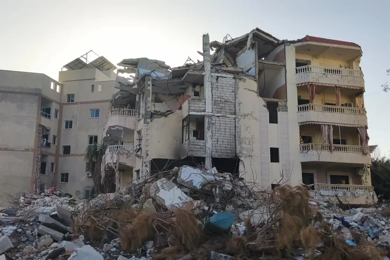 El número de víctimas por ataques israelíes en Líbano desde el 2 de marzo supera los 2.800