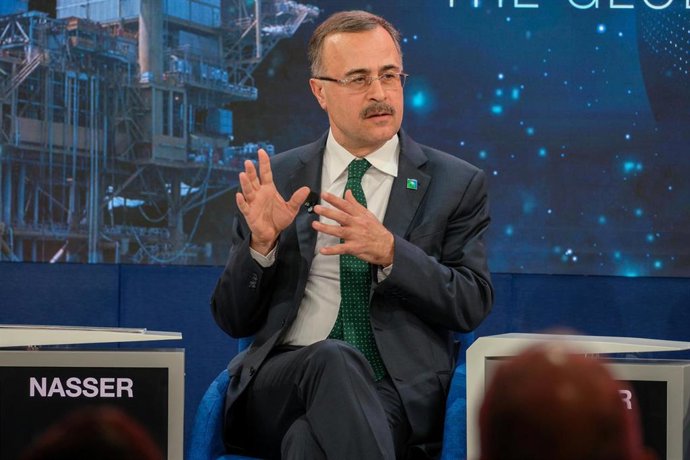 Archivo - FILED - 23 January 2020, Switzerland, Davos: CEO of Saudi Aramco Amin H. Nasser speaks during a plenary session at the 50th World Economic Forum annual meeting. Photo: Walter Duerst/World Economic Forum/dpa - ATTENTION: editorial use only and on