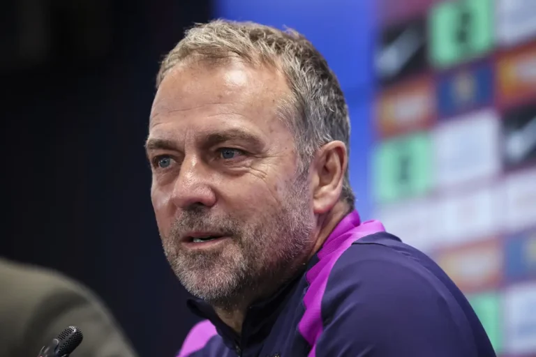 Hansi Flick renueva hasta 2028: "El Barça es donde deseo estar"