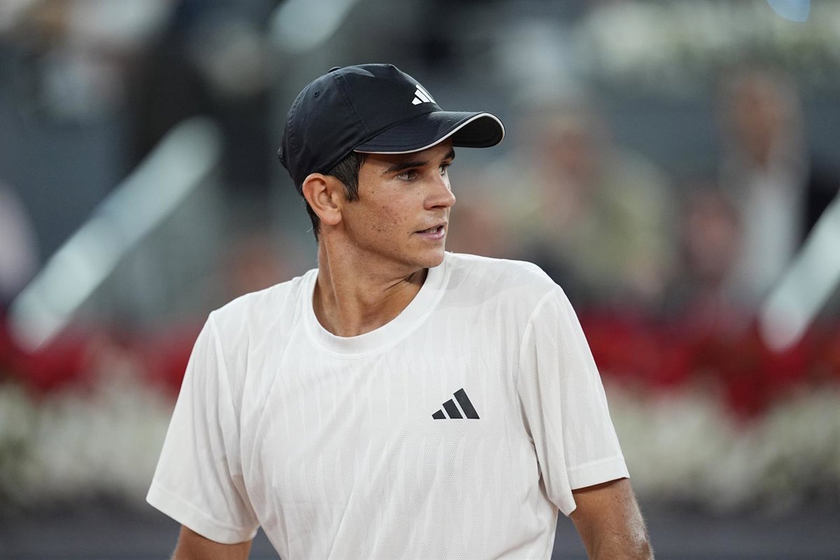 Jódar avanza a cuartos de final en Roma