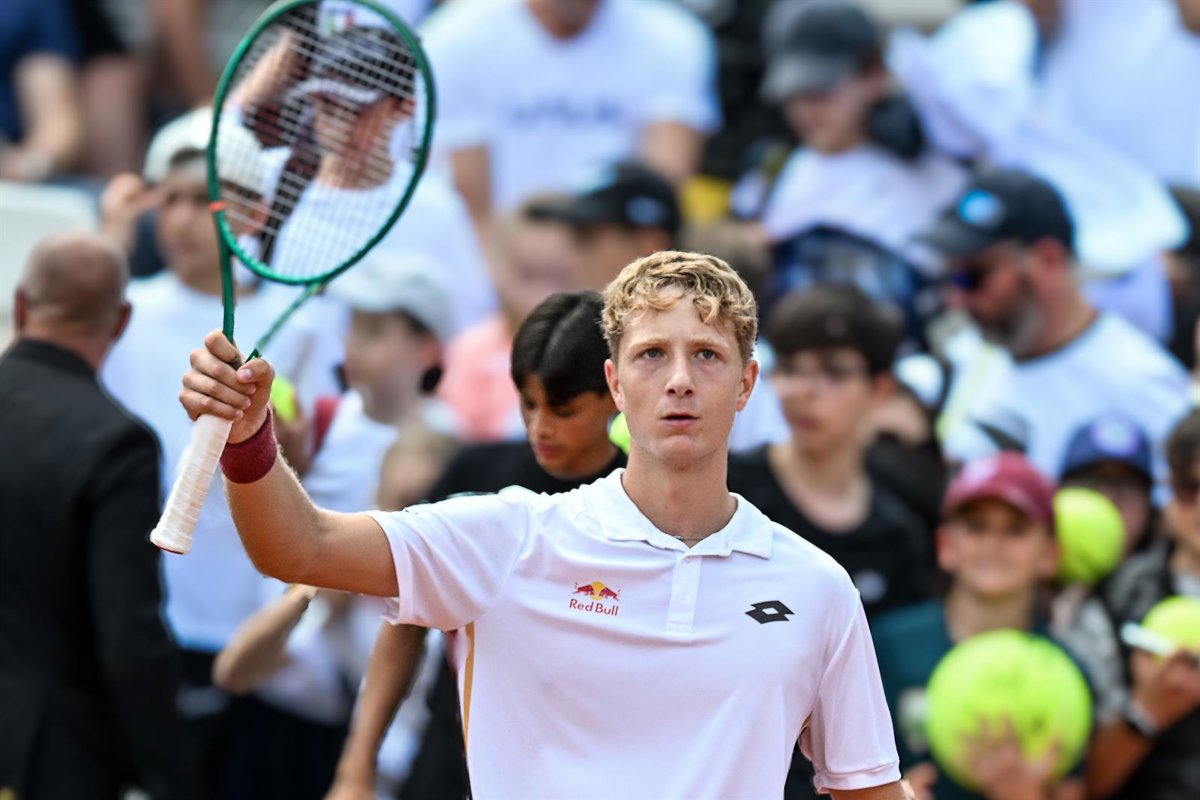 Landaluce se despide ante Medvedev, que se enfrentará a Sinner en las semifinales de Roma