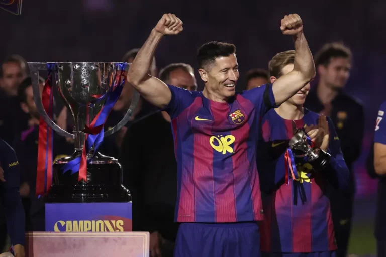 El Barça busca el triunfo en casa en la despedida de Lewandowski del Camp Nou