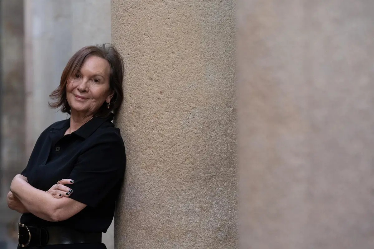 La académica Clara Sánchez presenta 'Lo inexplicable': "Prefiero la reencarnación a la