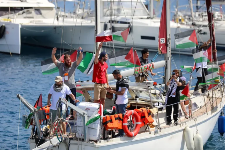 Israel toma la decisión de deportar a todos los activistas de la flotilla en el Mediterráneo