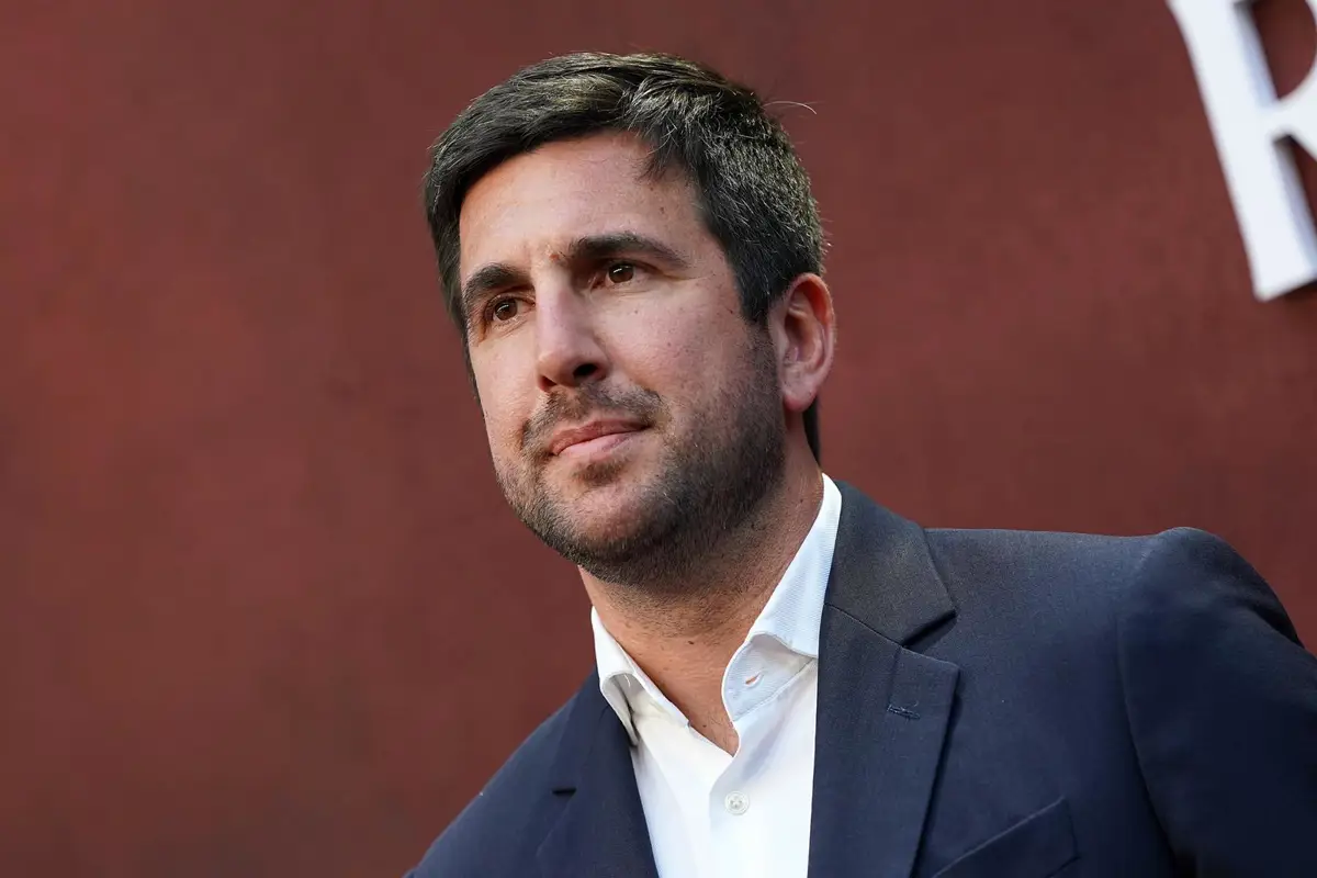Enrique Riquelme confirma su postulación a la presidencia del Real Madrid