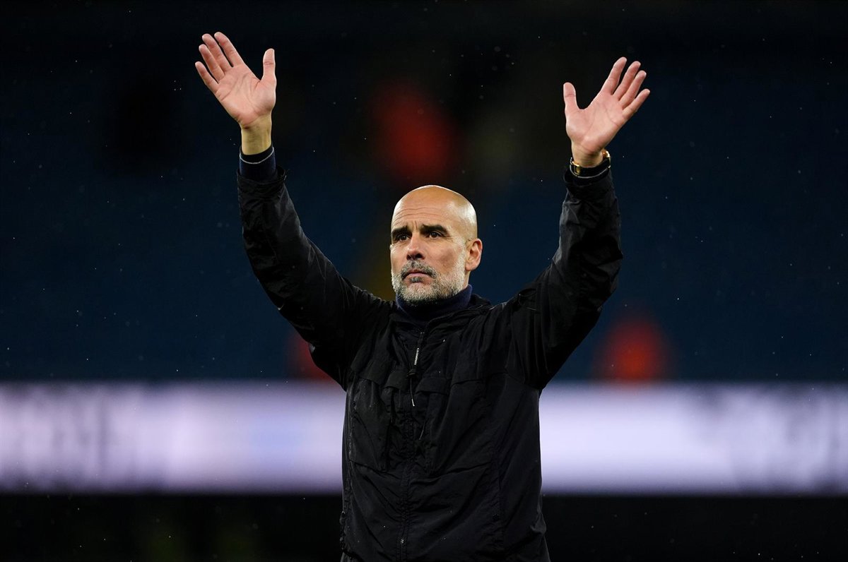 Guardiola se despide del Manchester City tras una década en el club