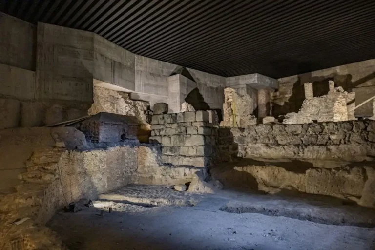 La Galería de Colecciones Reales abre su muralla árabe en las Jornadas Europeas de Arqueología