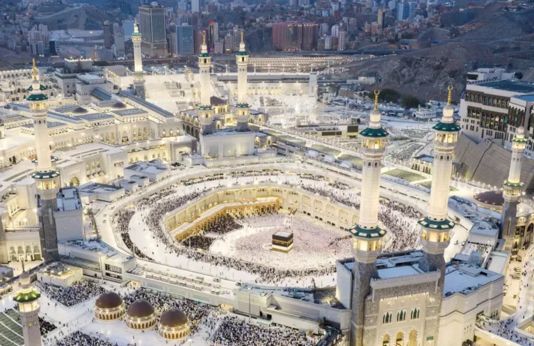 Arranca el haj en medio de altas temperaturas y tensión por recientes ataques en Irán