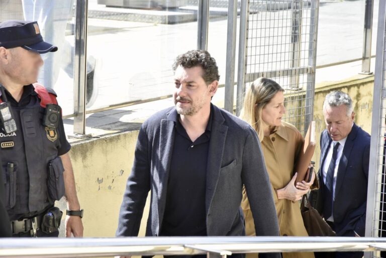Jonathan Andic se aleja temporalmente de Mango para enfocarse en su defensa