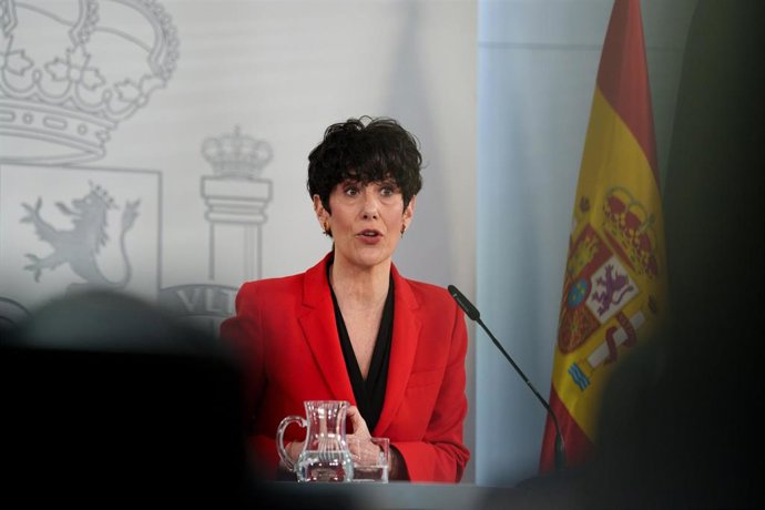 Archivo - La portavoz del Gobierno y ministra de Inclusi&oacute;n, Seguridad Social y Migraciones, Elma Saiz