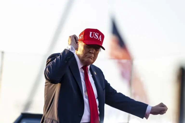 Trump se propone reemplazar a los artistas que se retiraron del festival America250