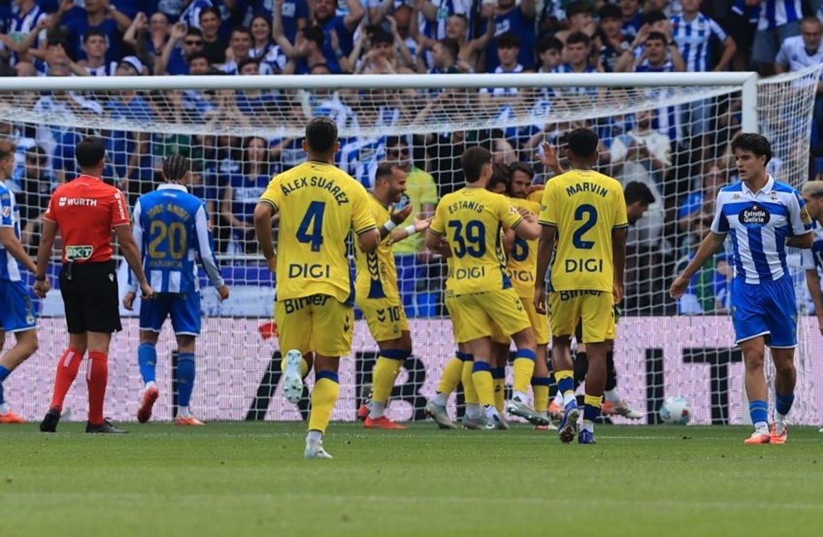 castellón y almería, las palmas y málaga se enfrentan en los playoffs por el ascenso a la liga