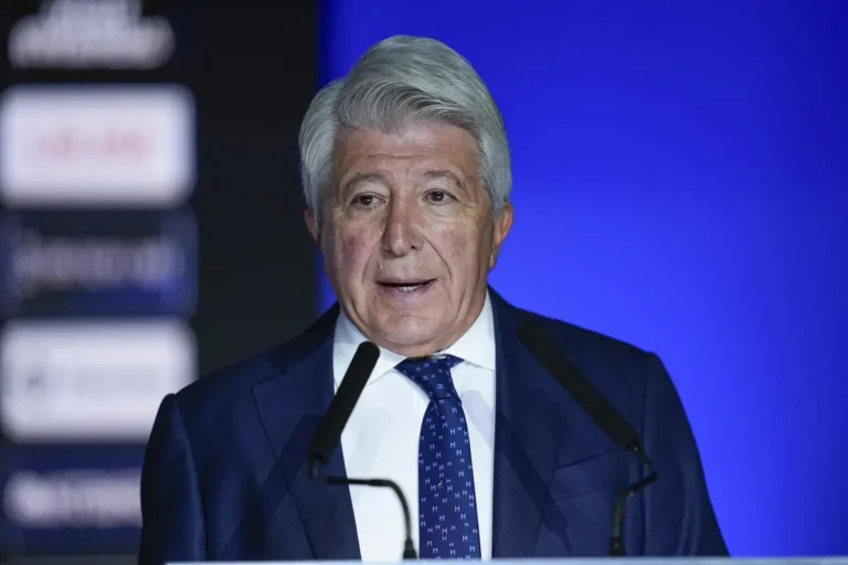 Julián seguirá siendo jugador del Atlético, no solo por la última temporada, sino por muchas