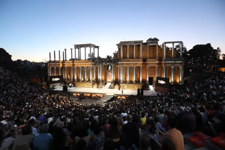 '1936' recibe el Premio Max al mejor espectáculo de teatro en una gala que exige invertir en