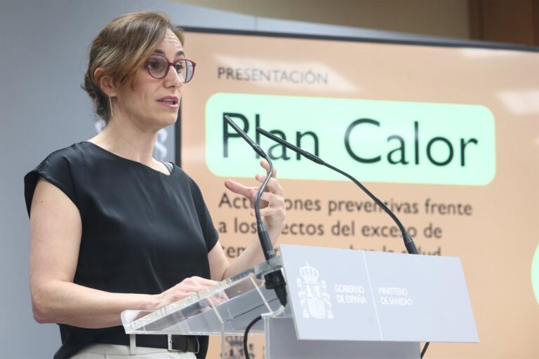 España reporta 101 muertes por calor en mayo, un récord, y Sanidad activa el Plan Calor