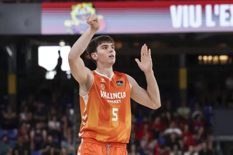 El Surne Bilbao complica la vida al Valencia Basket
