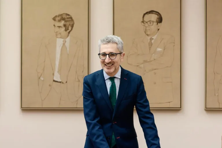 El ministro de Hacienda anticipa más ayudas fiscales por la guerra en Oriente Medio