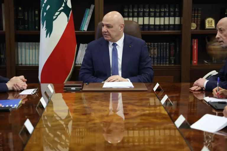 Aoun señala que Irán utiliza a Líbano como moneda de cambio en diálogos con EEUU
