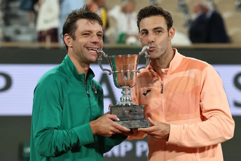 Granollers y Zeballos defienden su título de dobles en Roland Garros