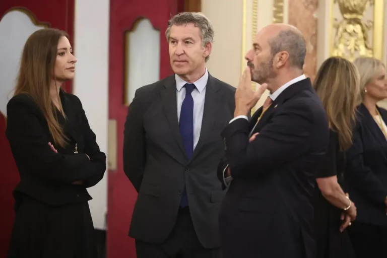 Feijóo respalda el discurso del Papa y advierte sobre el respeto a las convicciones en España