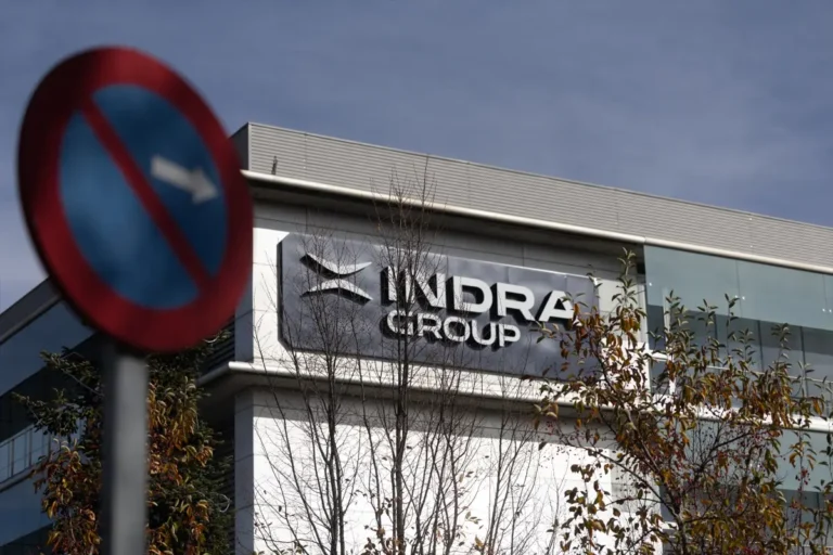 Moncloa y la SEPI comparecen este martes en el Parlamento por los movimientos en Indra