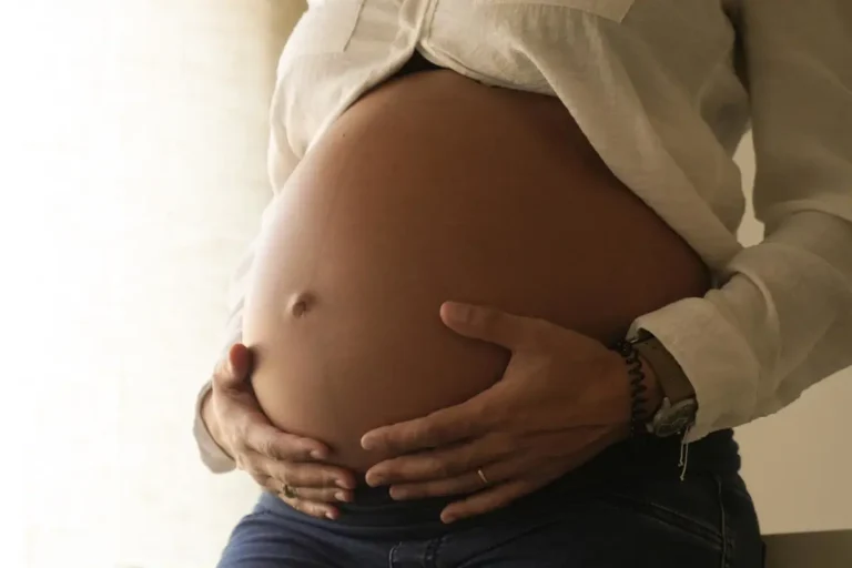 Influencia del calor y frío en el embarazo sobre el tamaño fetal