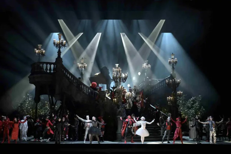 El Teatro Real ofrecerá gratis la ópera 'Romeo y Julieta' en espacios culturales de España