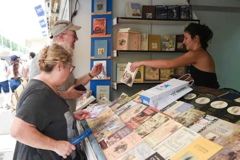 El sector editorial alcanza más de 3.100 millones de euros tras un crecimiento del 3,3% en 2025