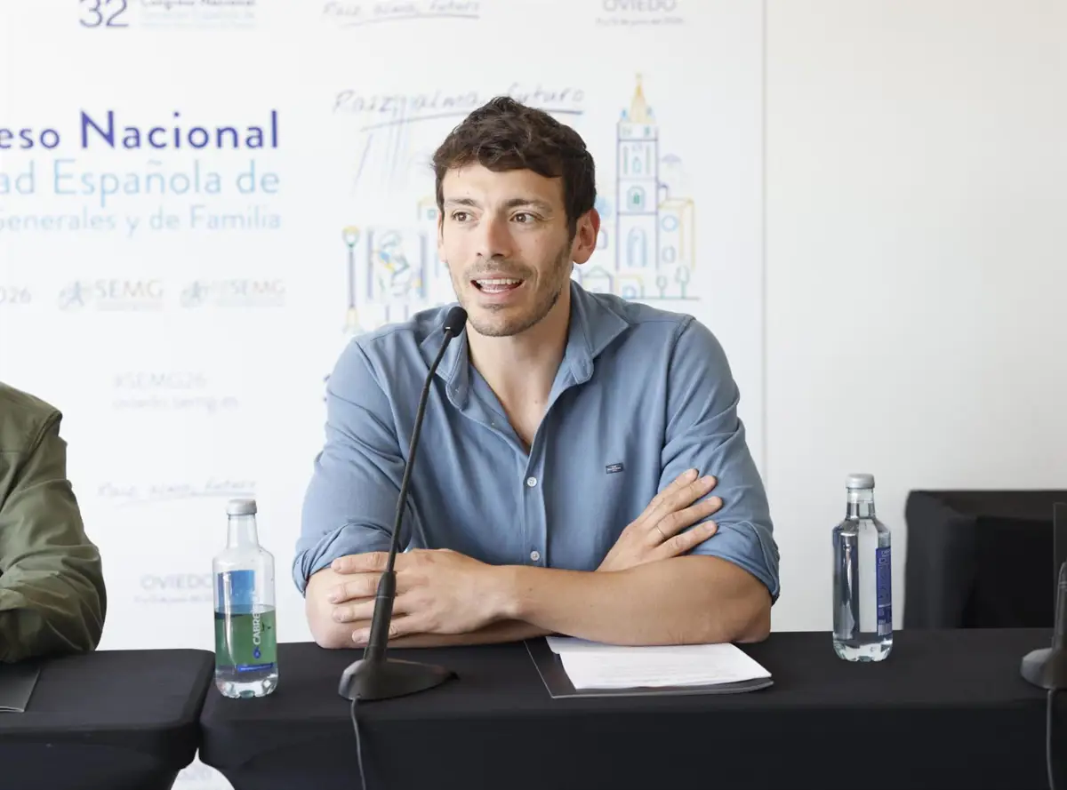 Médicos alertan sobre los peligros de usar anabolizantes y dietas altas en proteínas