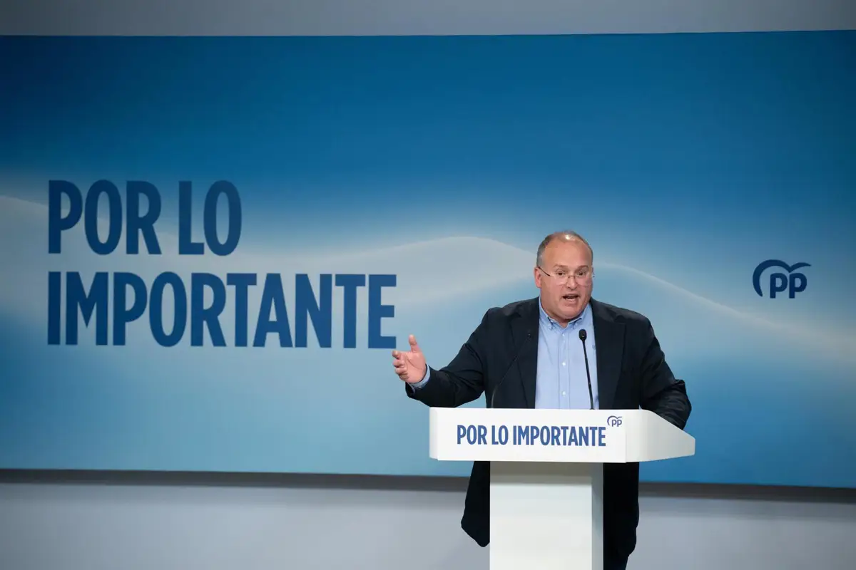 Ni un día sin controversia tras la retirada del pasaporte a Begoña Gómez
