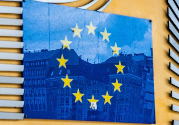 Bruselas exige a España adoptar mayores medidas contra la corrupción y reforzar las normas de