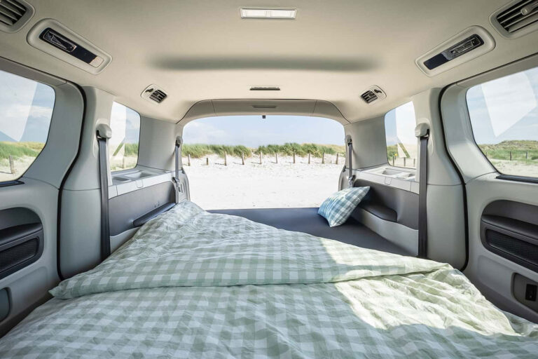 VW ID.BUZZ Gute Nacht paquete: BUZZ se transforma en un ligero camper van