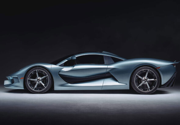 Hennessey Blackbird: motor V8, tracción trasera y ¡a disfrutar!