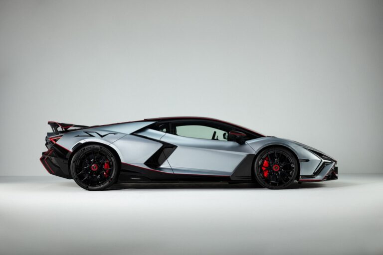Lamborghini Revuelto SV: 1.065 CV, 9.500 rpm, sin piedad
