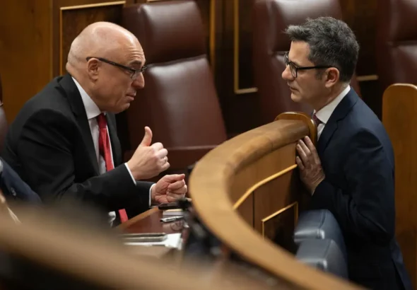 El gobierno cita a siete ministros en el Congreso por la crisis de Ceuta y pide 200 guardias