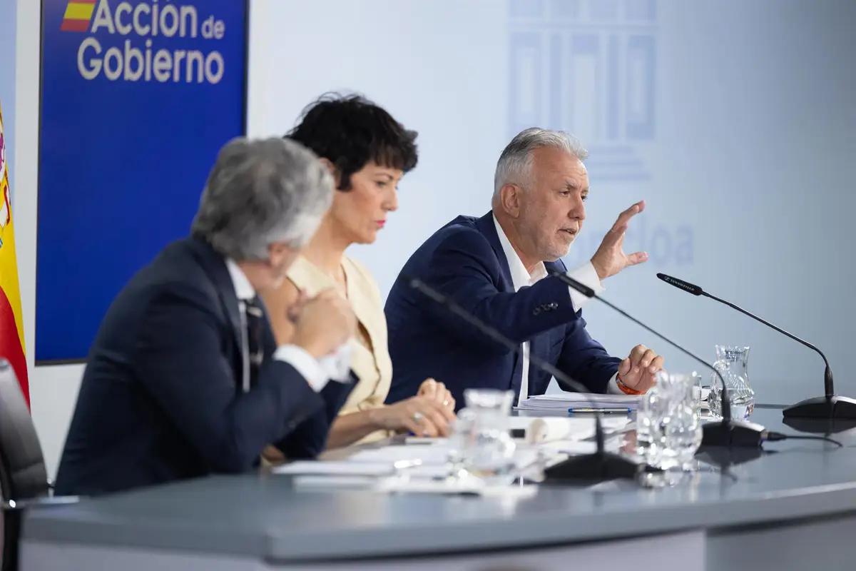 El Gobierno aprueba un real decreto para habilitar recursos en Ceuta y Sánchez comparecerá en el