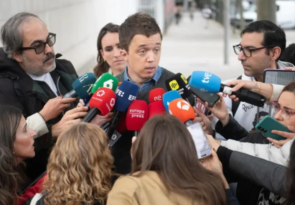 El juez archiva la querella de Errejón contra Mouliaá por extorsión a testigos