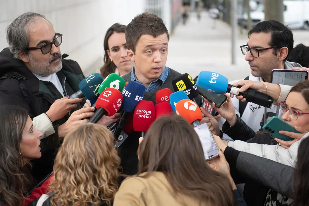 El juez archiva la querella de Errejón contra Mouliaá por extorsión a testigos